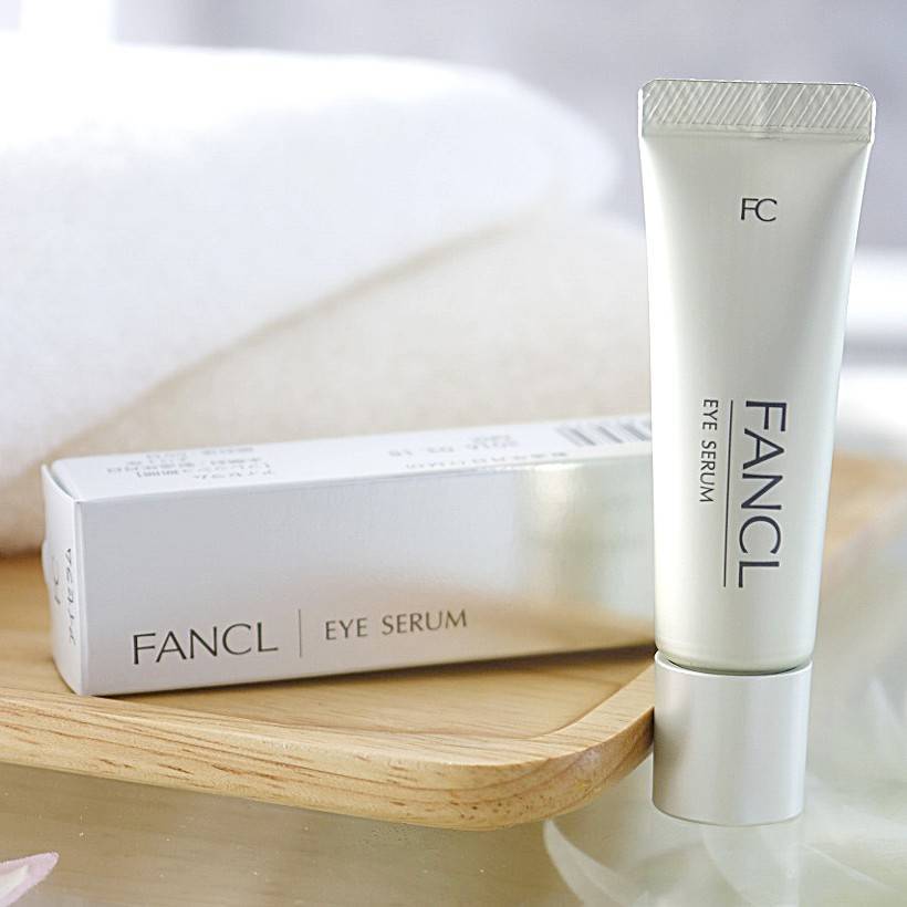 fancl-eye-serum-display-.jpeg